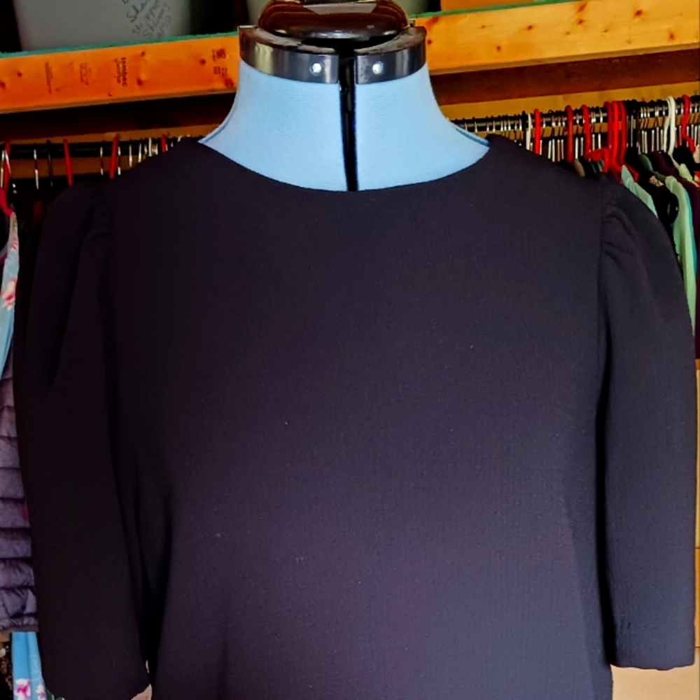 Black polyester top